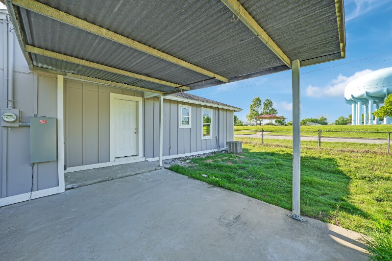 Building Photo - 4440 Lubbock Ave
