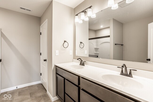 Building Photo - 430 Atlas Dr