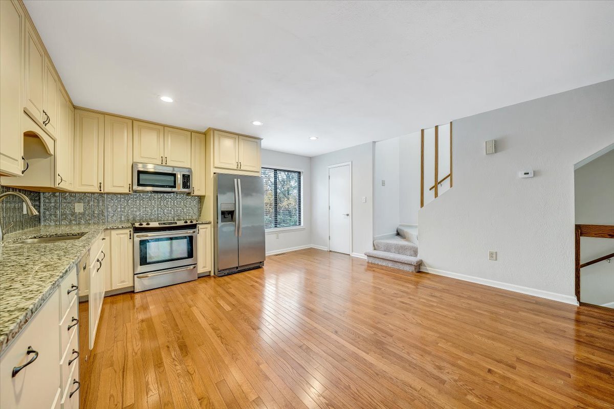 Dining Area - 3377 Morning Dove Rd