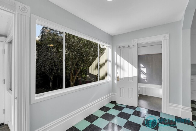 Building Photo - Castro: Single Family Home in the Heart of the Castro w/ Yard & Garage