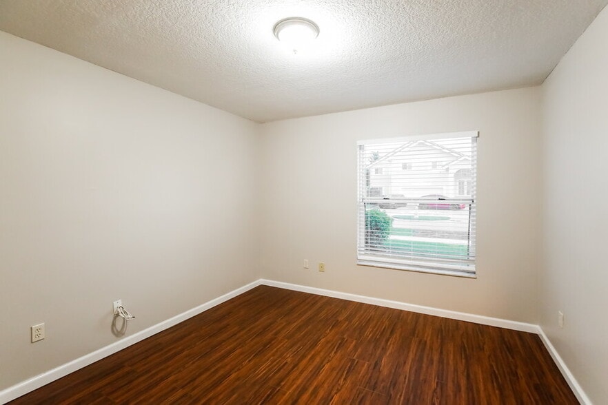Building Photo - 1703 Egret Rd
