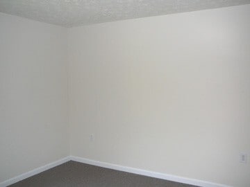Building Photo - 476 Wagon Wheel Rd