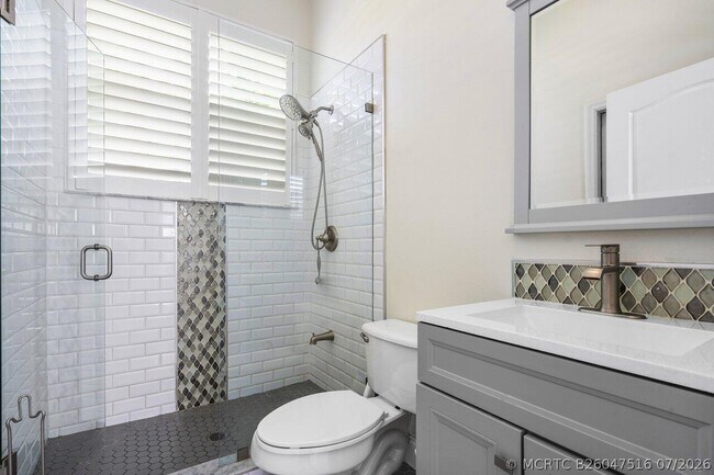 Building Photo - 50 Lake Eden Dr
