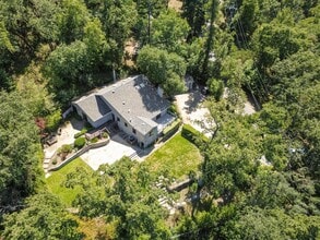 Building Photo - 21 Old Spanish Trail
