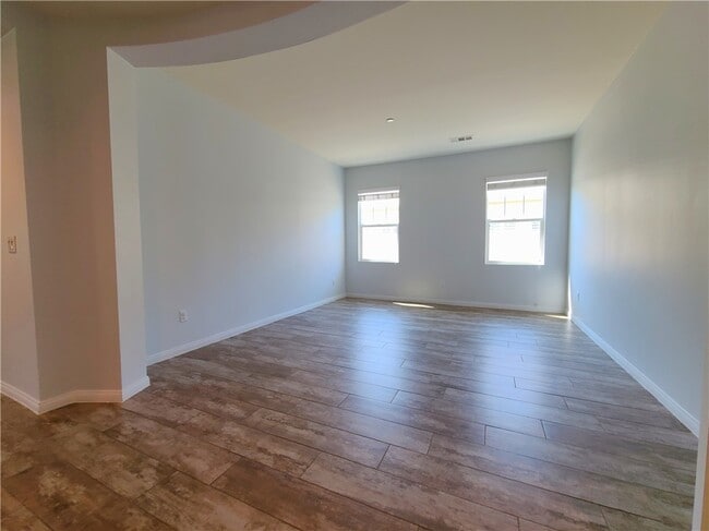 Building Photo - 7539 Prairie Dr
