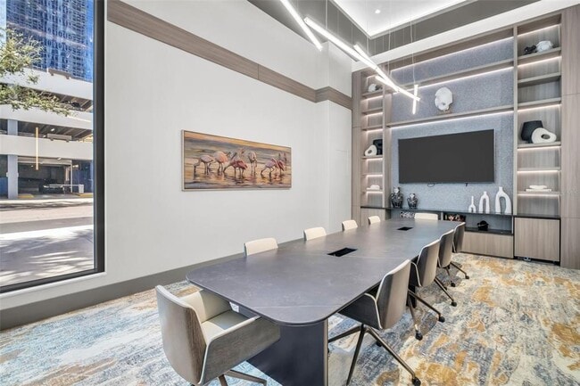 Building Photo - 275 1st Ave S