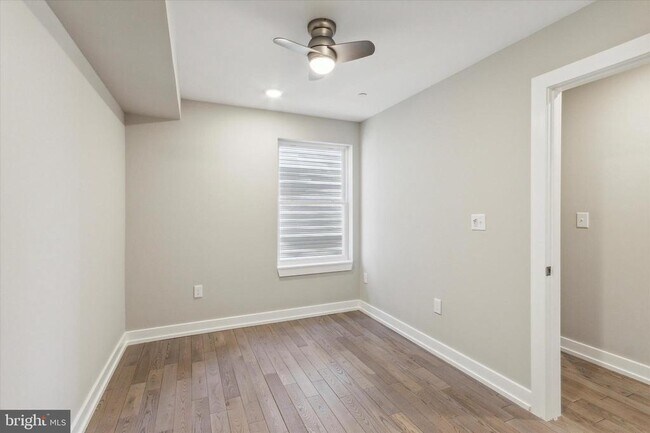 Building Photo - 1407 N 8th St