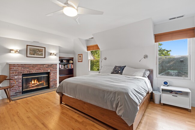 Building Photo - 5 Rockhill Terrace