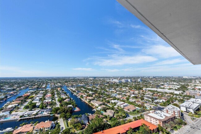 Building Photo - 4280 Galt Ocean Dr