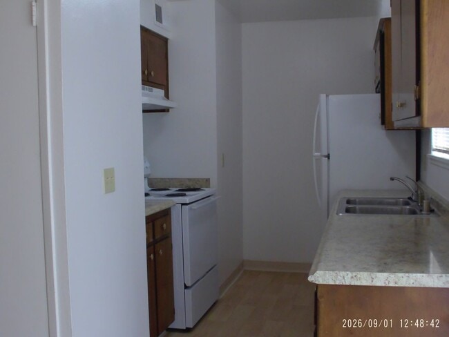 Building Photo - 970 Linda Ln