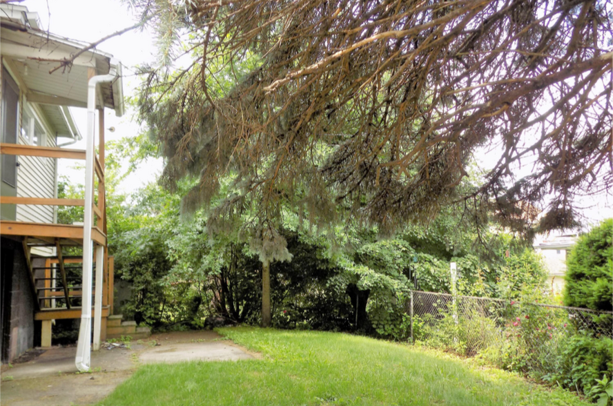 Building Photo - 714 Orchard St