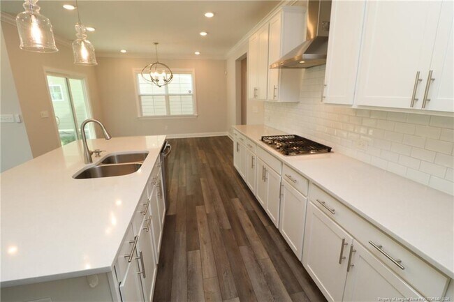 Building Photo - 2936 Baronial St