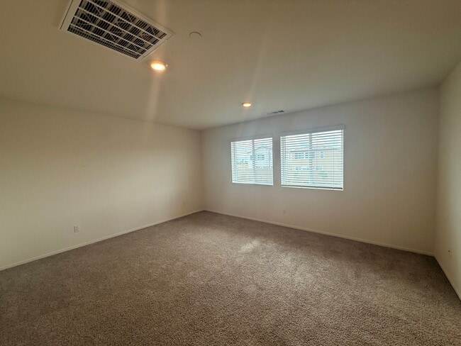 Building Photo - Beautiful newer 3-Bedroom home is now renting