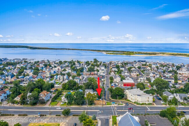 Building Photo - 150 Navesink Ave