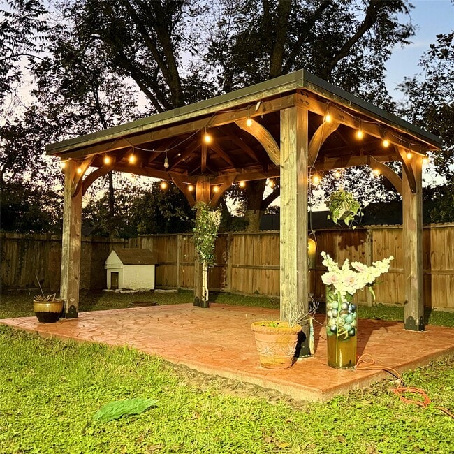 Building Photo - 6406 Tall Willow Dr