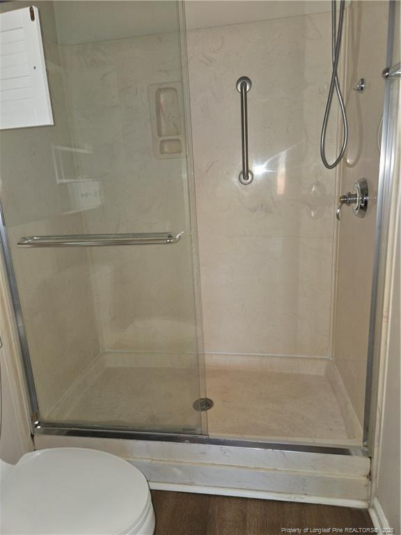 Building Photo - 185 Cranes Cove