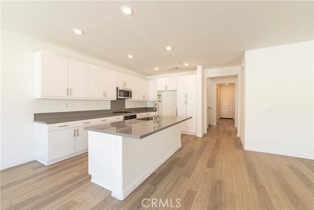 Building Photo - 2429 Crater Ave