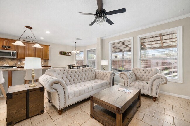 Building Photo - 24647 Hampton Lakes Dr