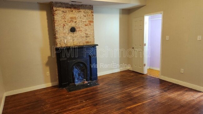 Building Photo - 411 S Laurel St