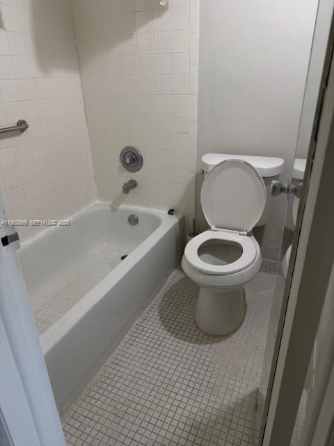 Building Photo - 8601 SW 68th Ct