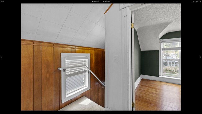 Building Photo - Beautiful 2-Bed 2-Bath Unit in St. Paul - Available Now!