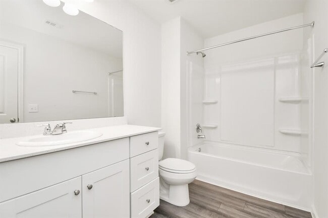 Building Photo - 7814 Hightree Dr
