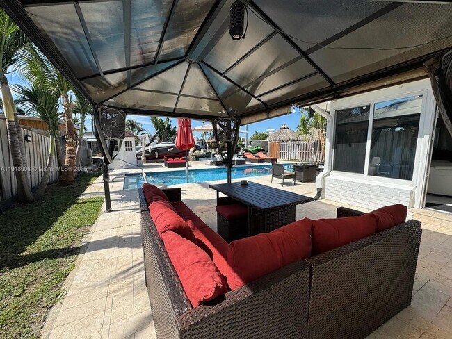 Building Photo - 963 Nautilus Isle