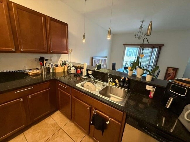 Primary Photo - 8800 NW 107 Ct