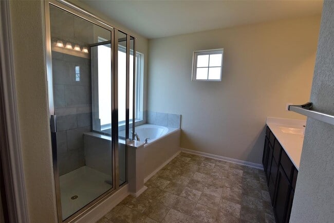 Building Photo - 2319 Bright Sunrise Trl