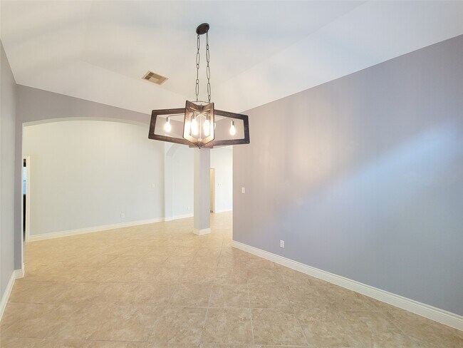 Building Photo - 106 Colina Vista Way