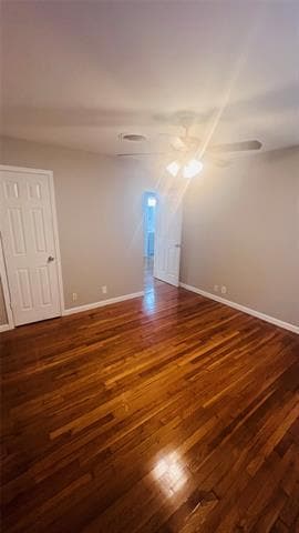 Building Photo - 909 Laguna Dr