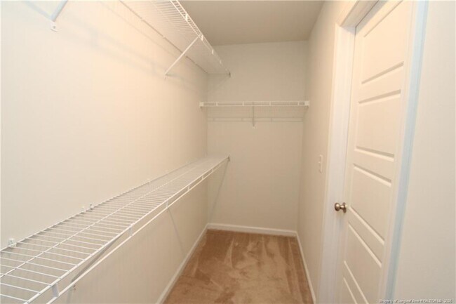 Building Photo - 1245 Russet Ln