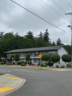 Building Photo - 5050 South Tacoma Way