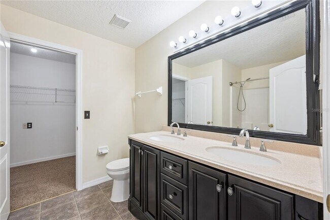 Building Photo - 1703 Sail Ct