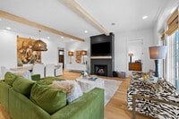 Building Photo - 1411 Courtside Dr
