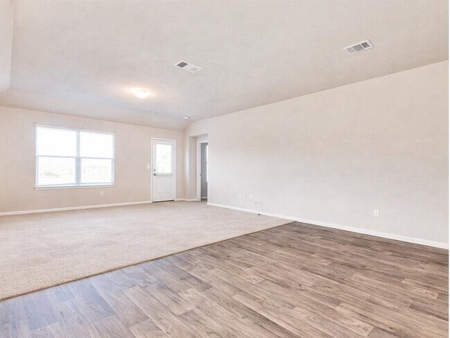 Building Photo - 5913 Diamondleaf Bend