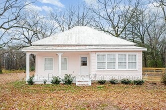 Building Photo - 3612 E Brief Rd