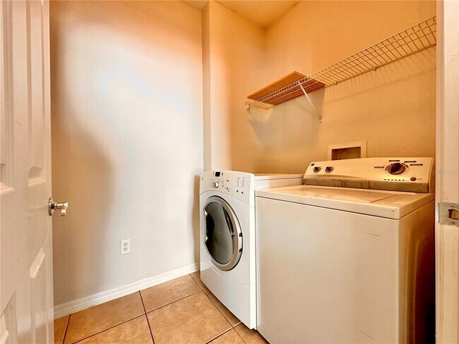 Building Photo - 2334 Grand Central Pkwy