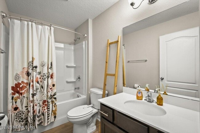 Building Photo - 15646 Winder Lake Dr