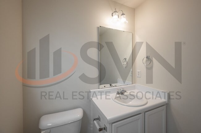 Building Photo - Spacious 4BR, 2.5BA Summer Meadow Durham Home