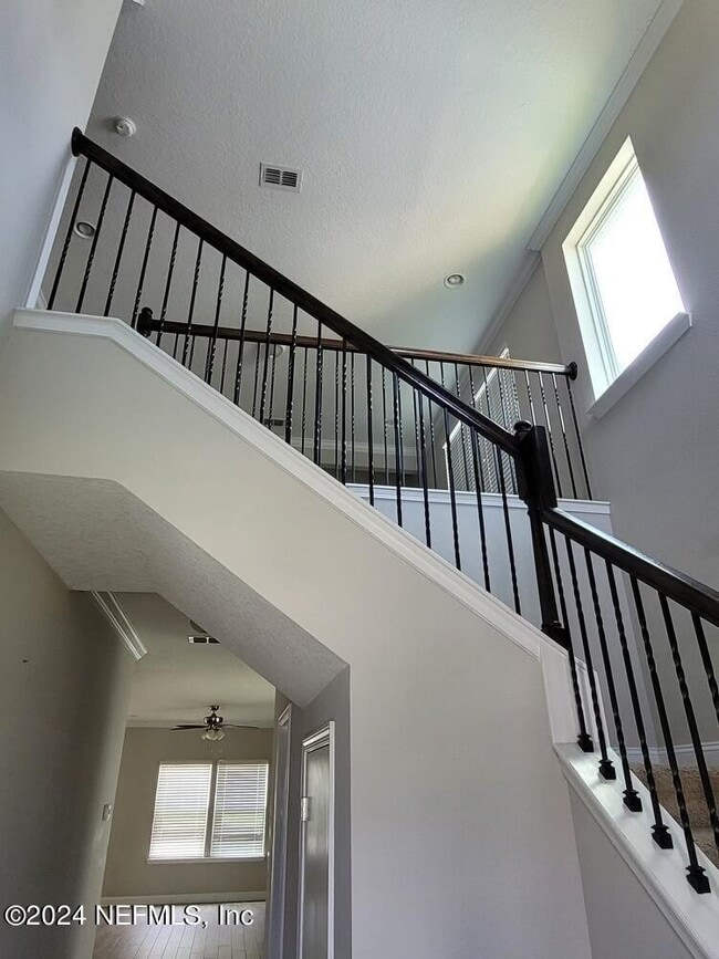 Building Photo - 4860 Red Egret Dr