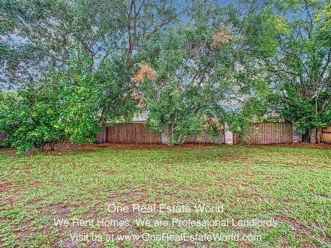 Building Photo - 12929 Ohio Woods Ln