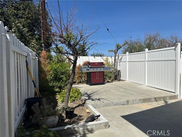 Building Photo - 23003 Brenford St