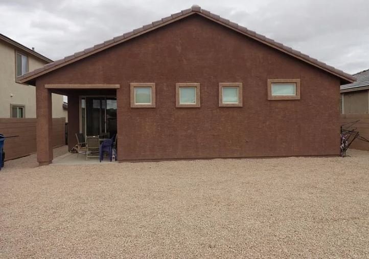 Building Photo - 10450 S Cutting Horse Dr