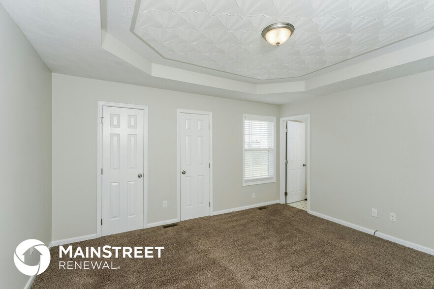 Building Photo - 395 Ashley Blvd