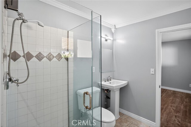 Building Photo - 8391 Valencia Dr