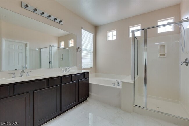 Building Photo - 85 Avenza Dr