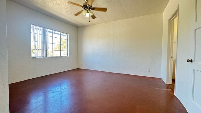 Building Photo - Mountain Blacklidge