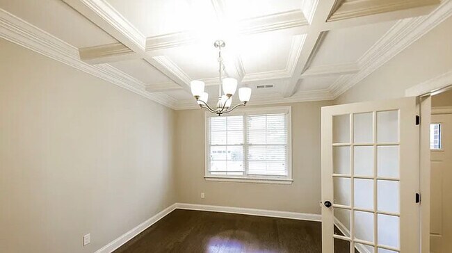 Building Photo - 1205 Hunters Gate Dr