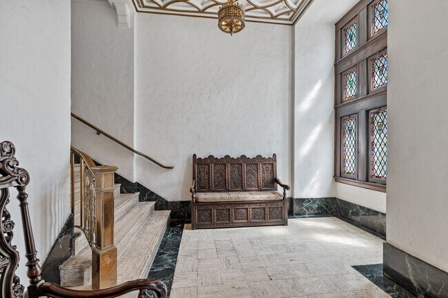 Interior Photo - New King Edward Apartments